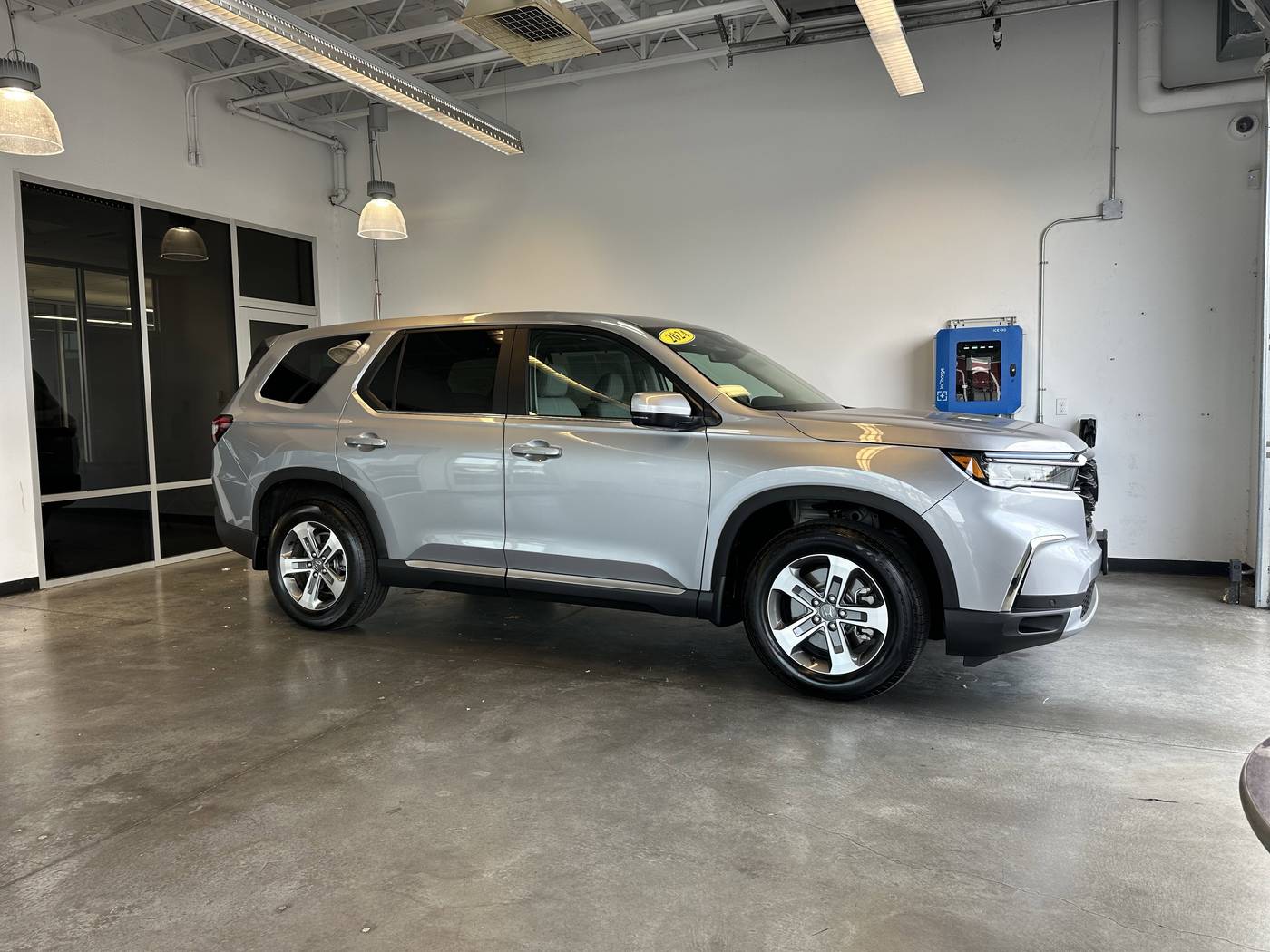 2024 Honda Pilot EX-L 8 Passenger — SUV — 5,539 mi — Longview, WA