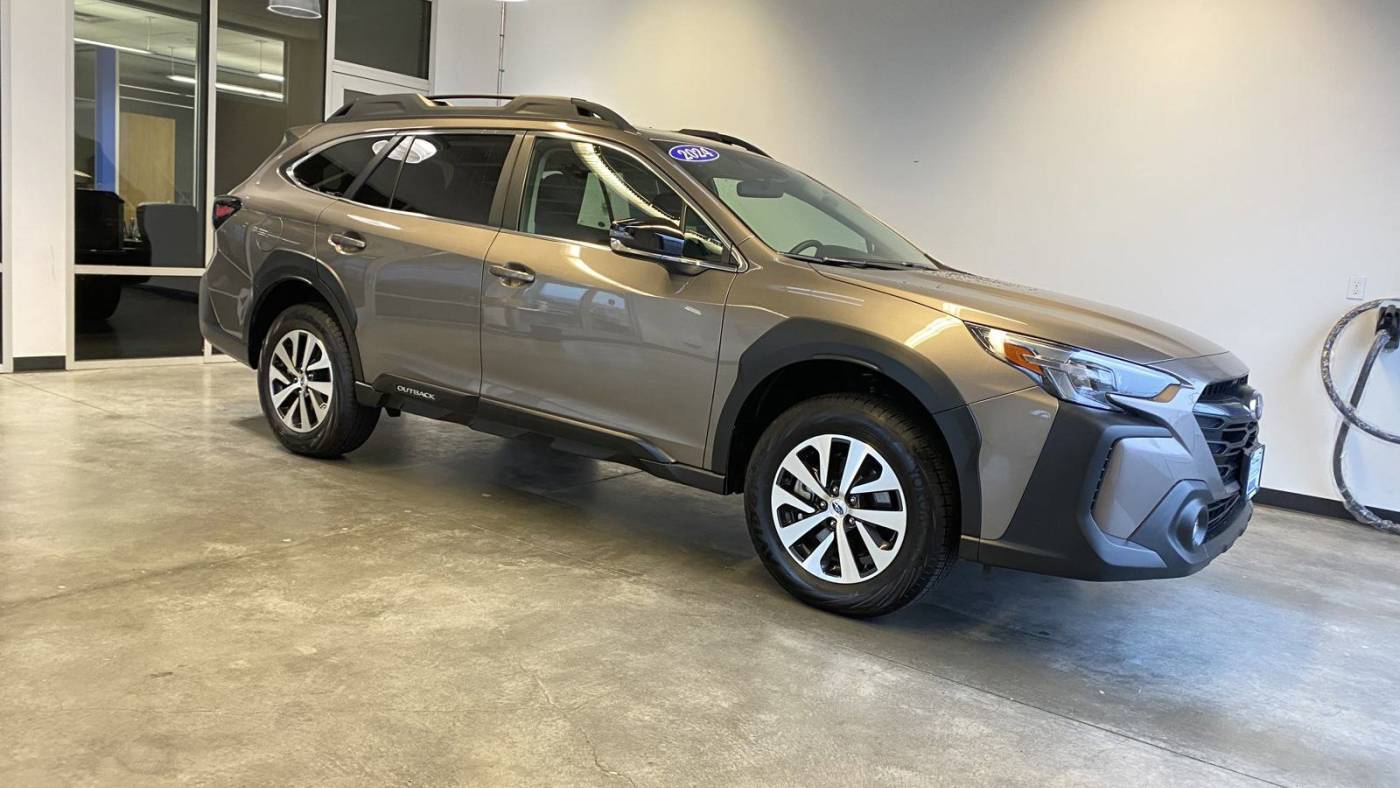 2024 Subaru Outback Premium — SUV — 6,934 mi — Longview, WA