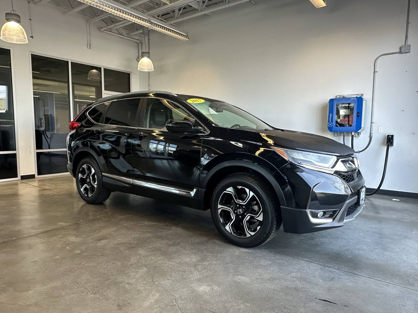 2017 Honda CR-V Touring — SUV — 108,687 mi — Longview, WA