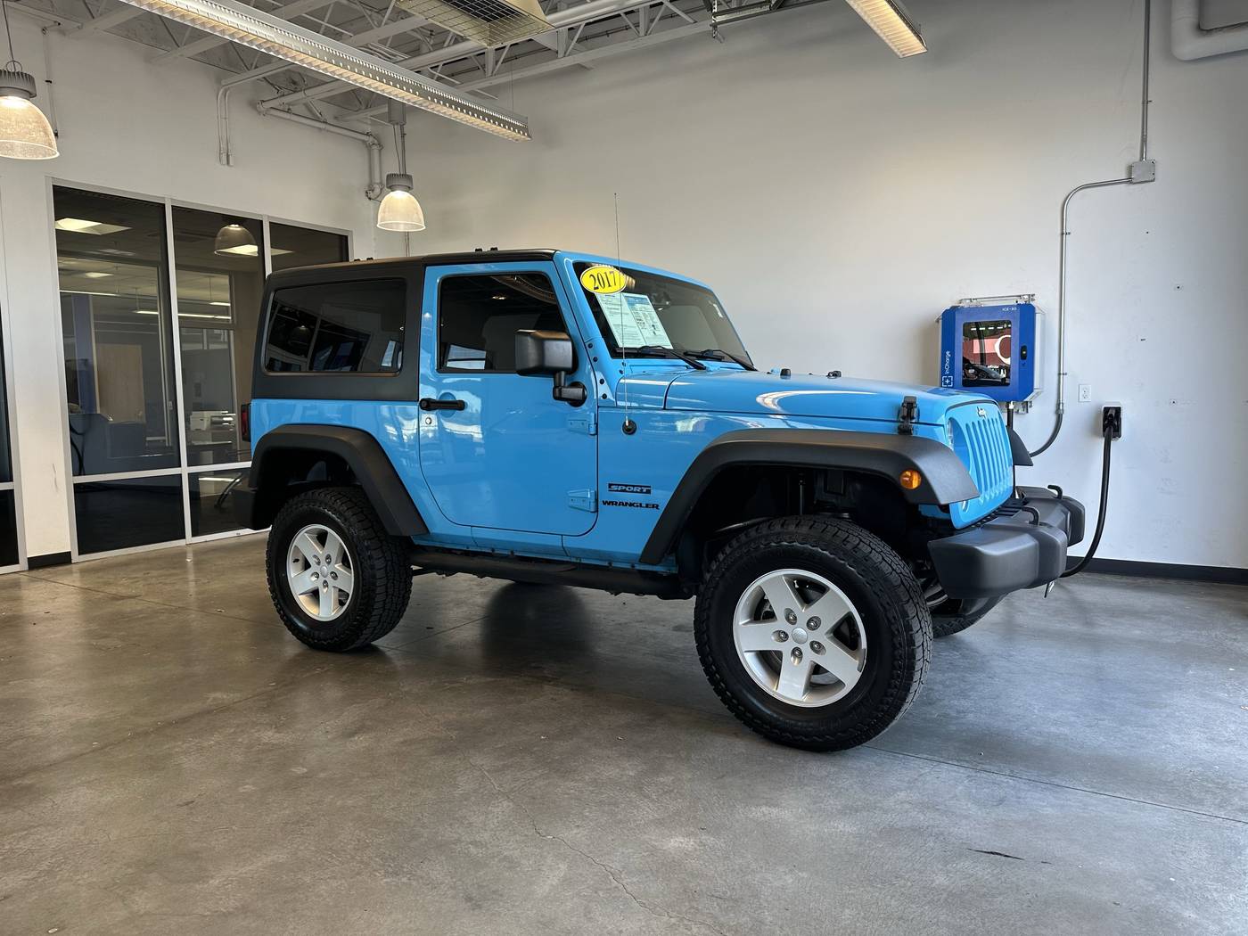 2017 Jeep Wrangler Sport — SUV — 69,815 mi — Longview, WA