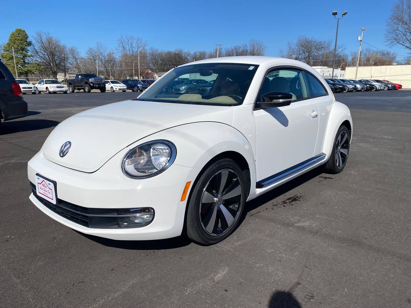 2013 Volkswagen Beetle Turbo — Hatchback — 25,593 mi — Paducah, KY