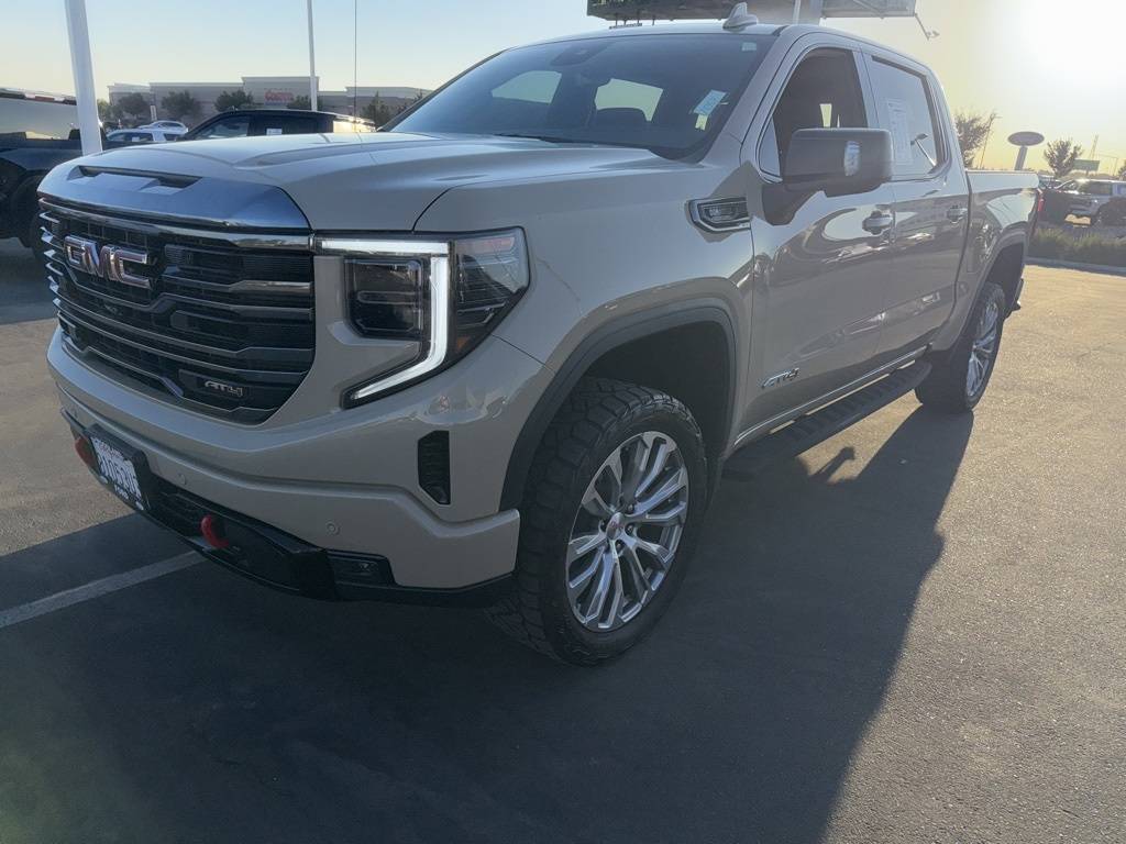 2023 GMC Sierra 1500 AT4 — Pickup Truck — 23,551 mi — Woodland, CA