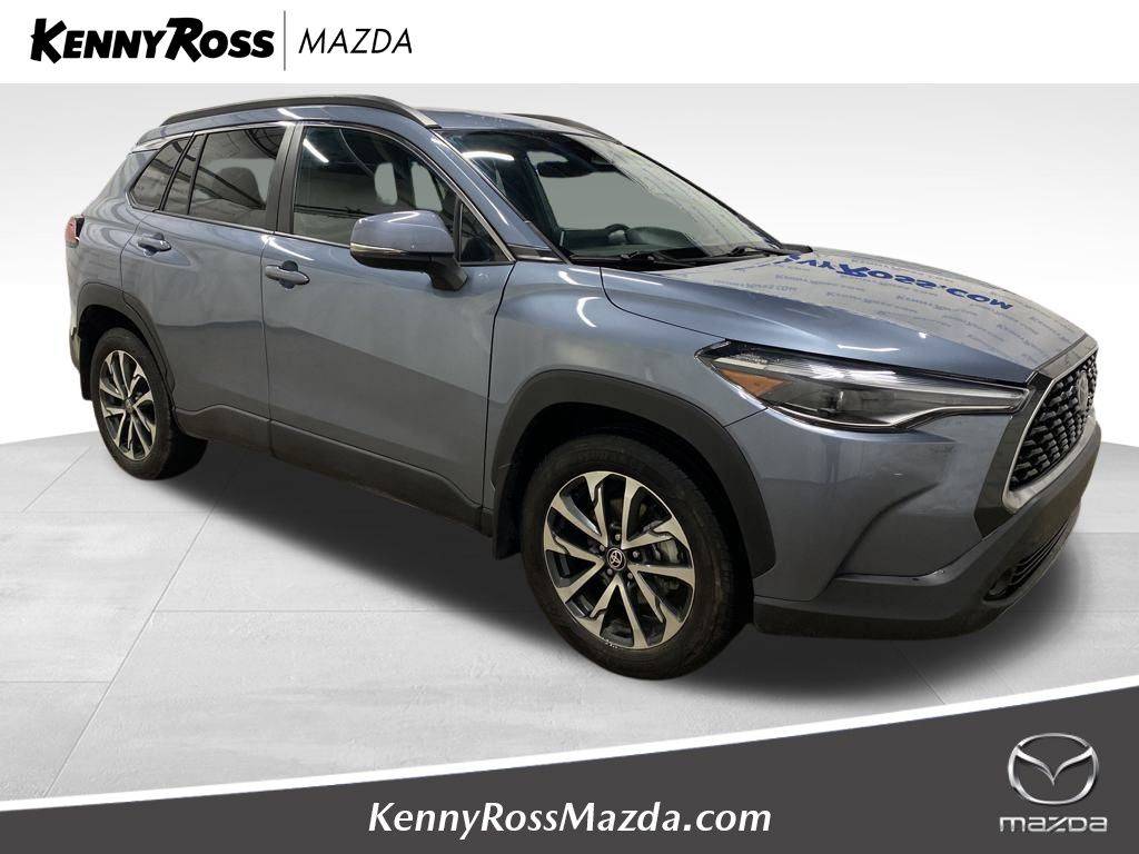 2023 Toyota Corolla Cross XLE — SUV — 20,821 mi — North Huntingdon, PA