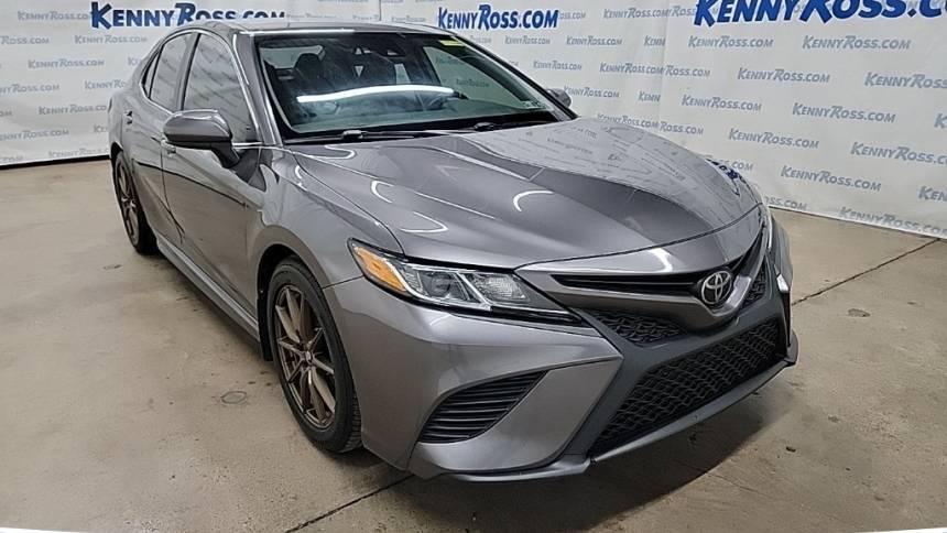 2019 Toyota Camry L — Sedan — 204,454 mi — North Huntingdon, PA