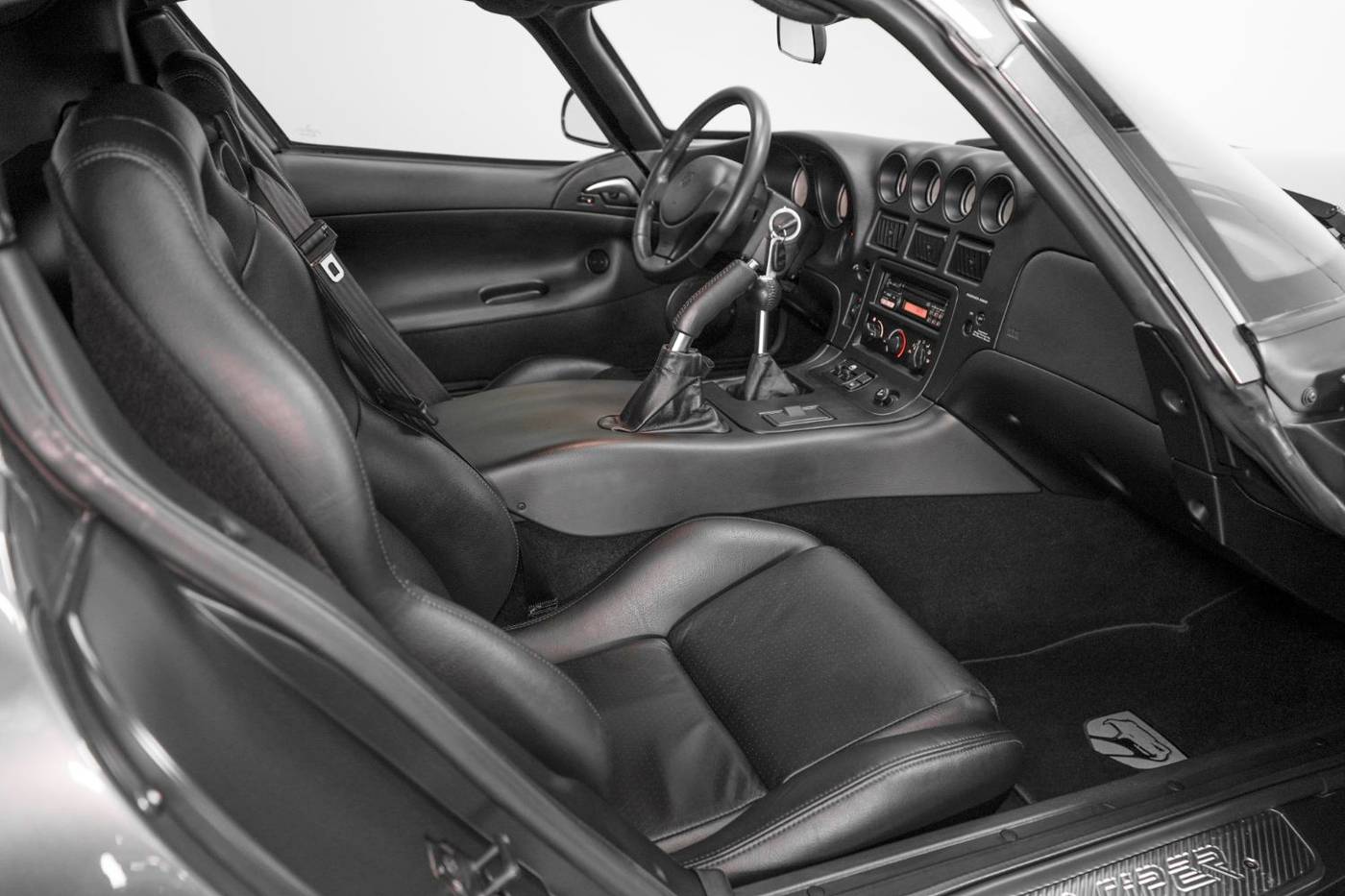 2002 Dodge Viper GTS
