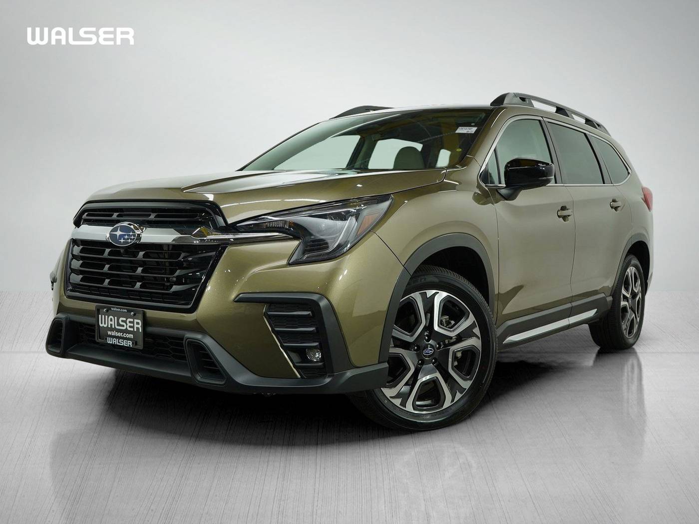 2024 Subaru Ascent Limited — SUV — 15,363 mi — Burnsville, MN