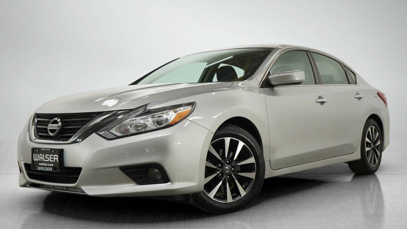2016 Nissan Altima 2.5 S — Sedan — 147,793 mi — Burnsville, MN