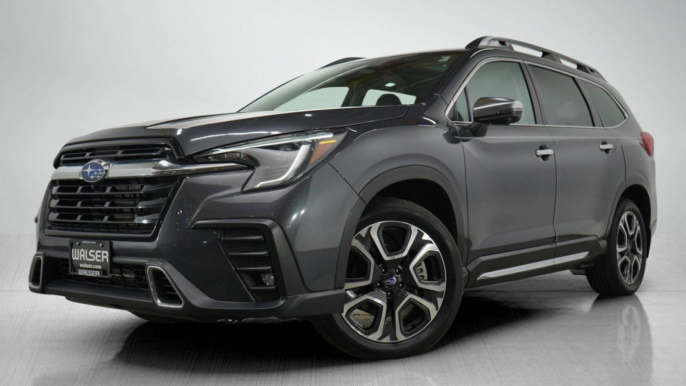 2023 Subaru Ascent Touring — SUV — 16,847 mi — Burnsville, MN