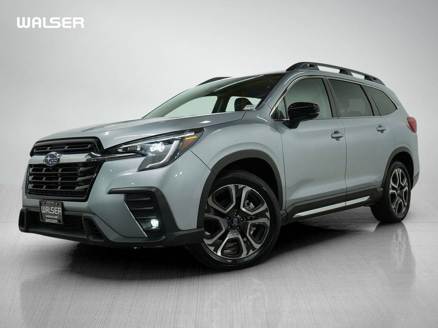 2024 Subaru Ascent Limited — SUV — 10,431 mi — Burnsville, MN