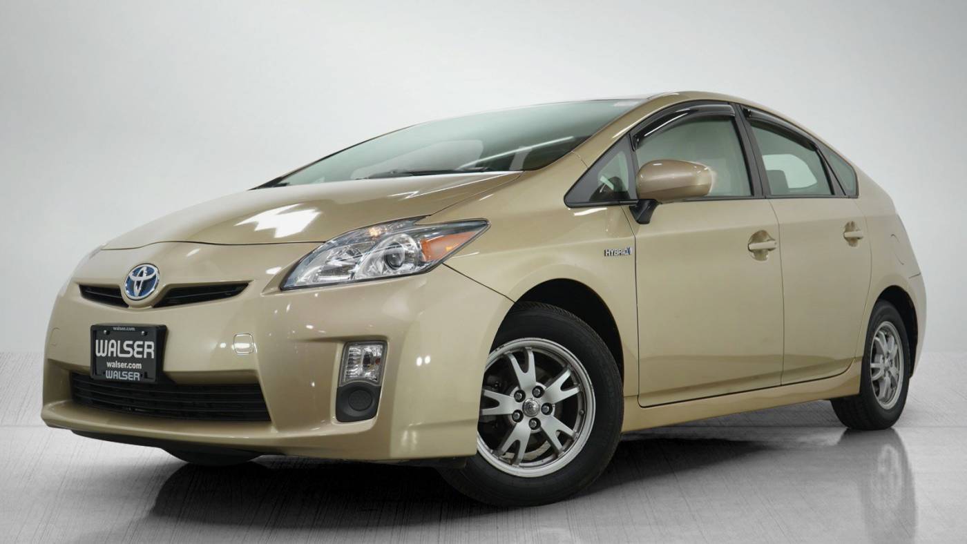2010 Toyota Prius Three — Sedan — 127,405 mi — Burnsville, MN