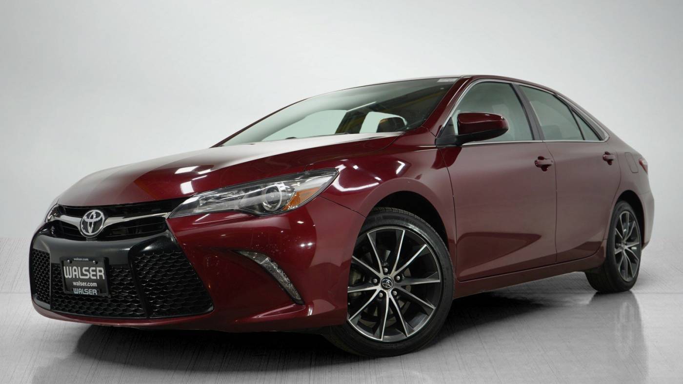 2015 Toyota Camry XSE — Sedan — 103,582 mi — Burnsville, MN