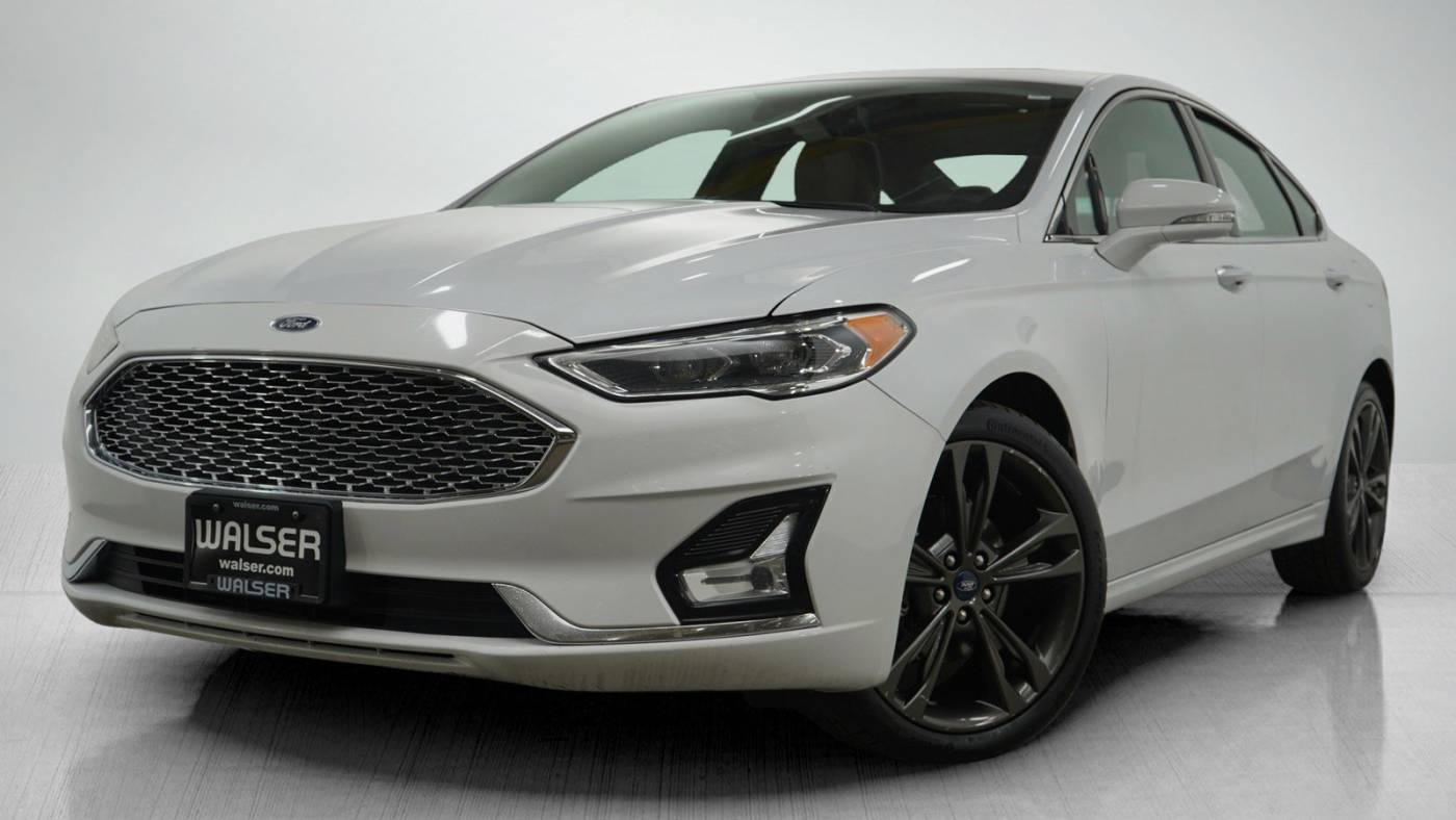 2019 Ford Fusion Titanium — Sedan — 133,592 mi — Burnsville, MN