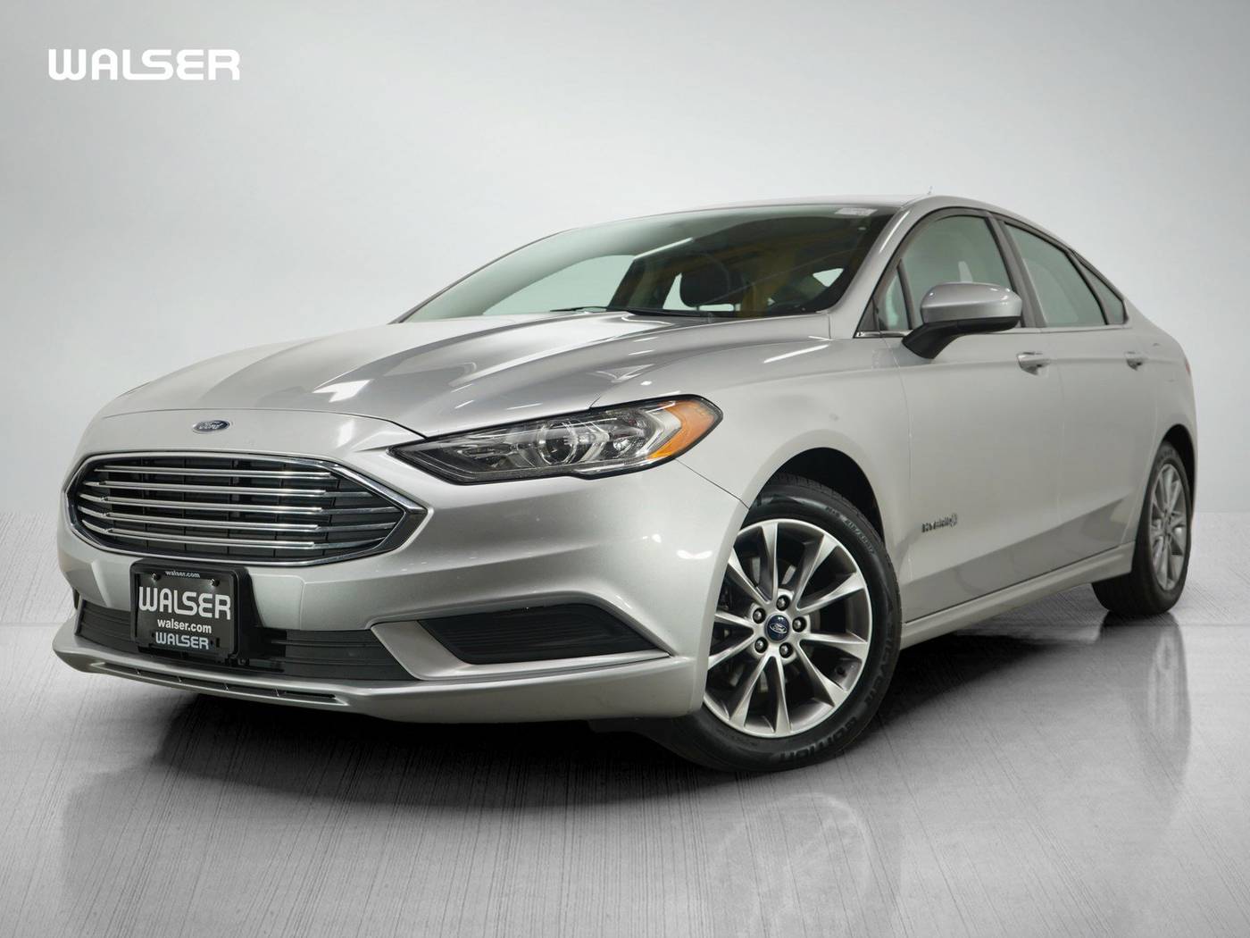2017 Ford Fusion Hybrid SE — Sedan — 97,881 mi — Burnsville, MN