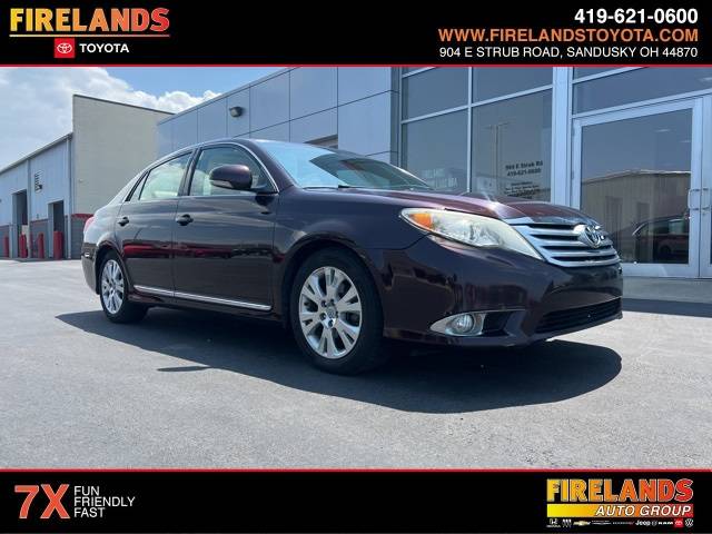 2011 Toyota Avalon Base — Sedan — 124,005 mi — Sandusky, OH