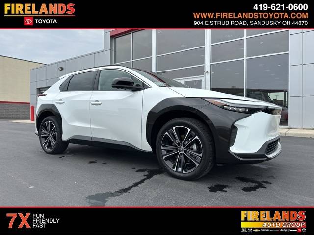 2025 Toyota bZ4X Limited — SUV — 2,887 mi — Sandusky, OH