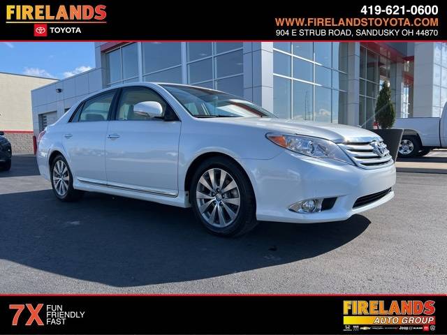 2012 Toyota Avalon Limited — Sedan — 57,618 mi — Sandusky, OH