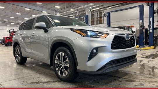2023 Toyota Highlander Hybrid XLE — SUV — 33,154 mi — Sandusky, OH