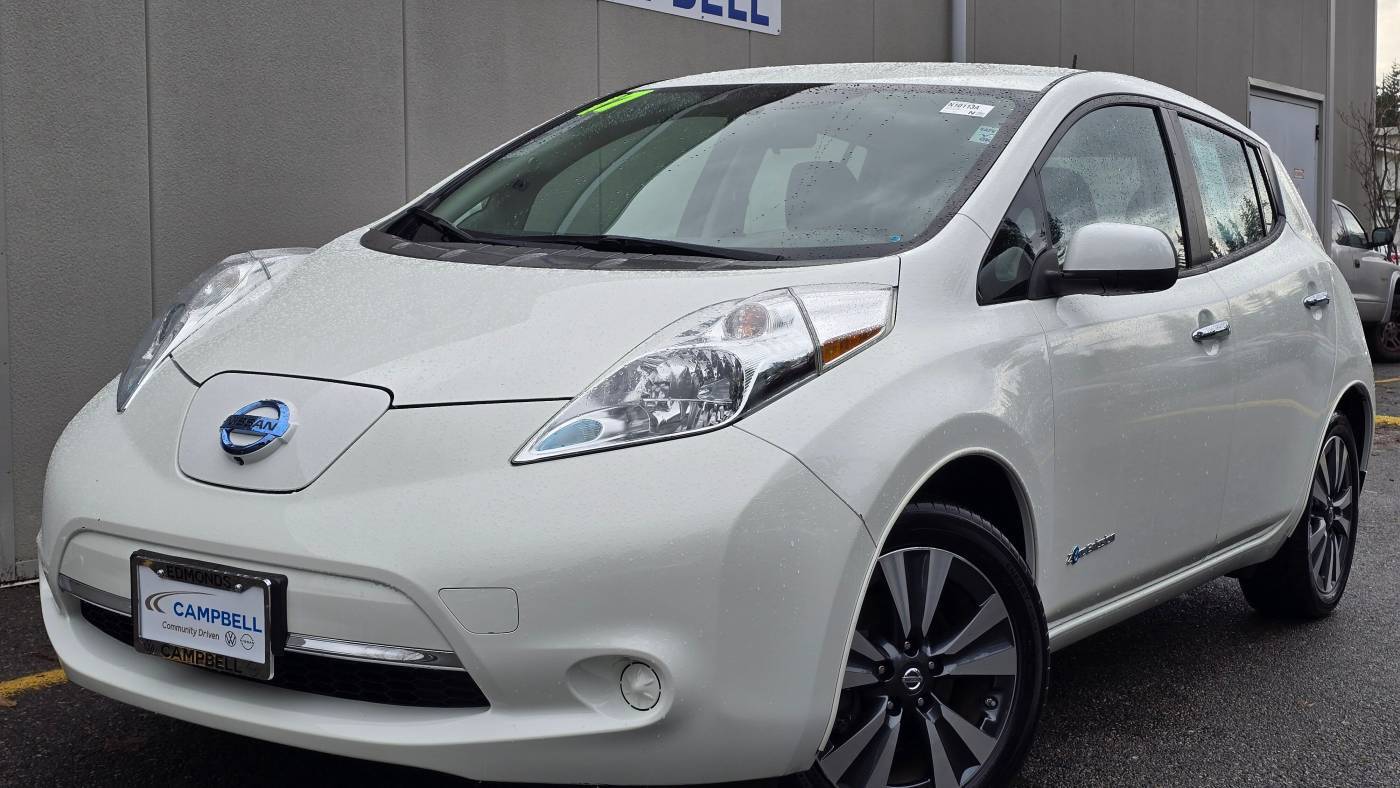 2017 Nissan LEAF SV — Hatchback — 26,992 mi — Edmonds, WA