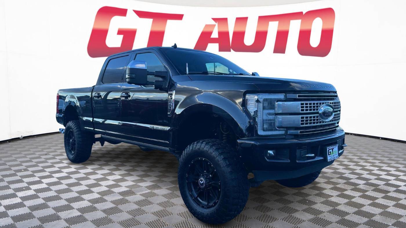 2019 Ford Super Duty F-350 Platinum — Pickup Truck — 86,860 mi — Tacoma, WA