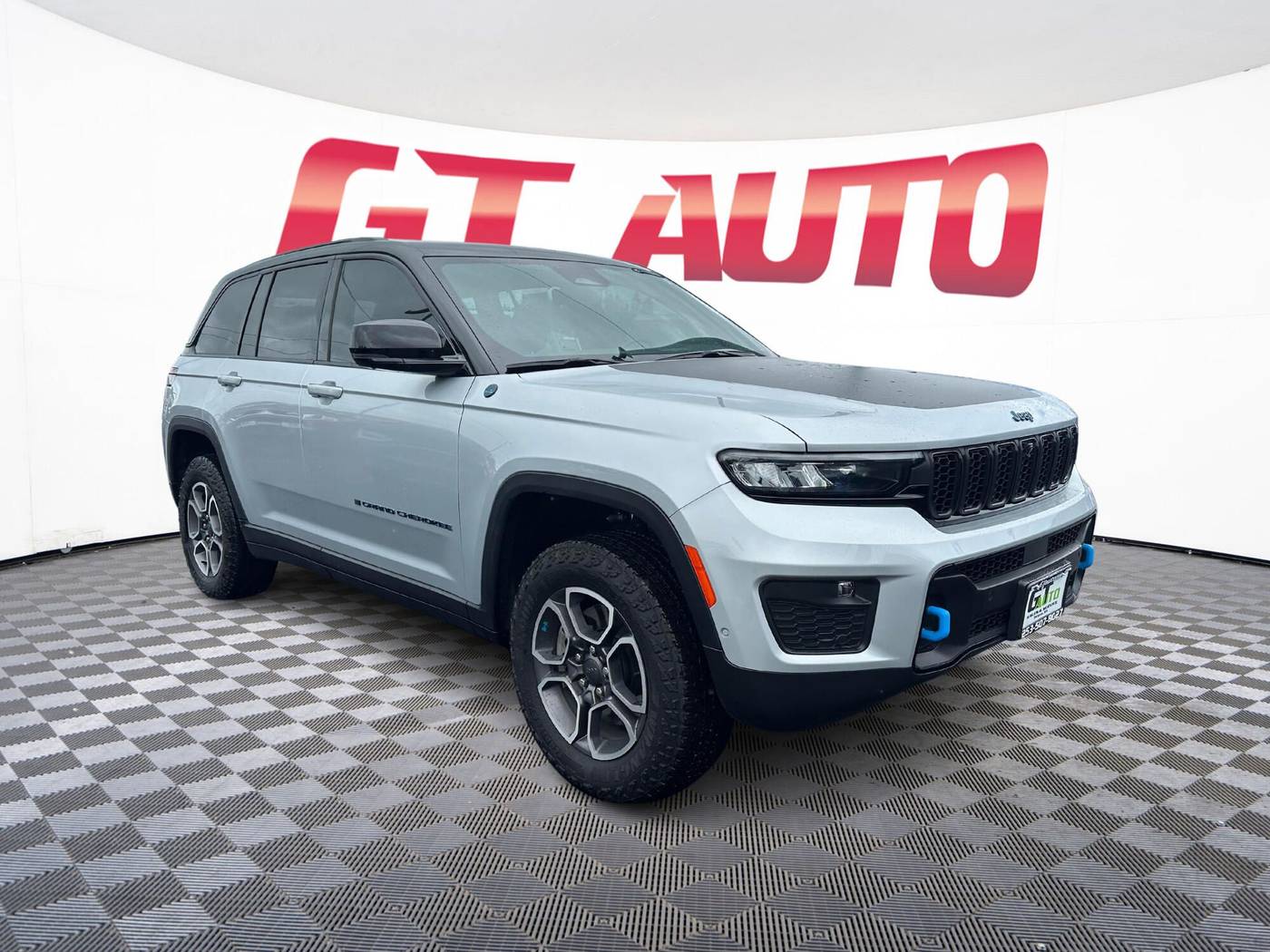 2023 Jeep Grand Cherokee Trailhawk 4xe — SUV — 12,673 mi — Tacoma, WA