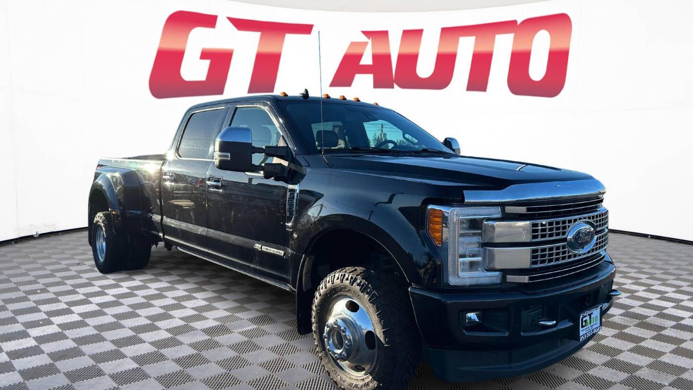 2019 Ford Super Duty F-350 Platinum — Pickup Truck — 86,539 mi — Tacoma, WA
