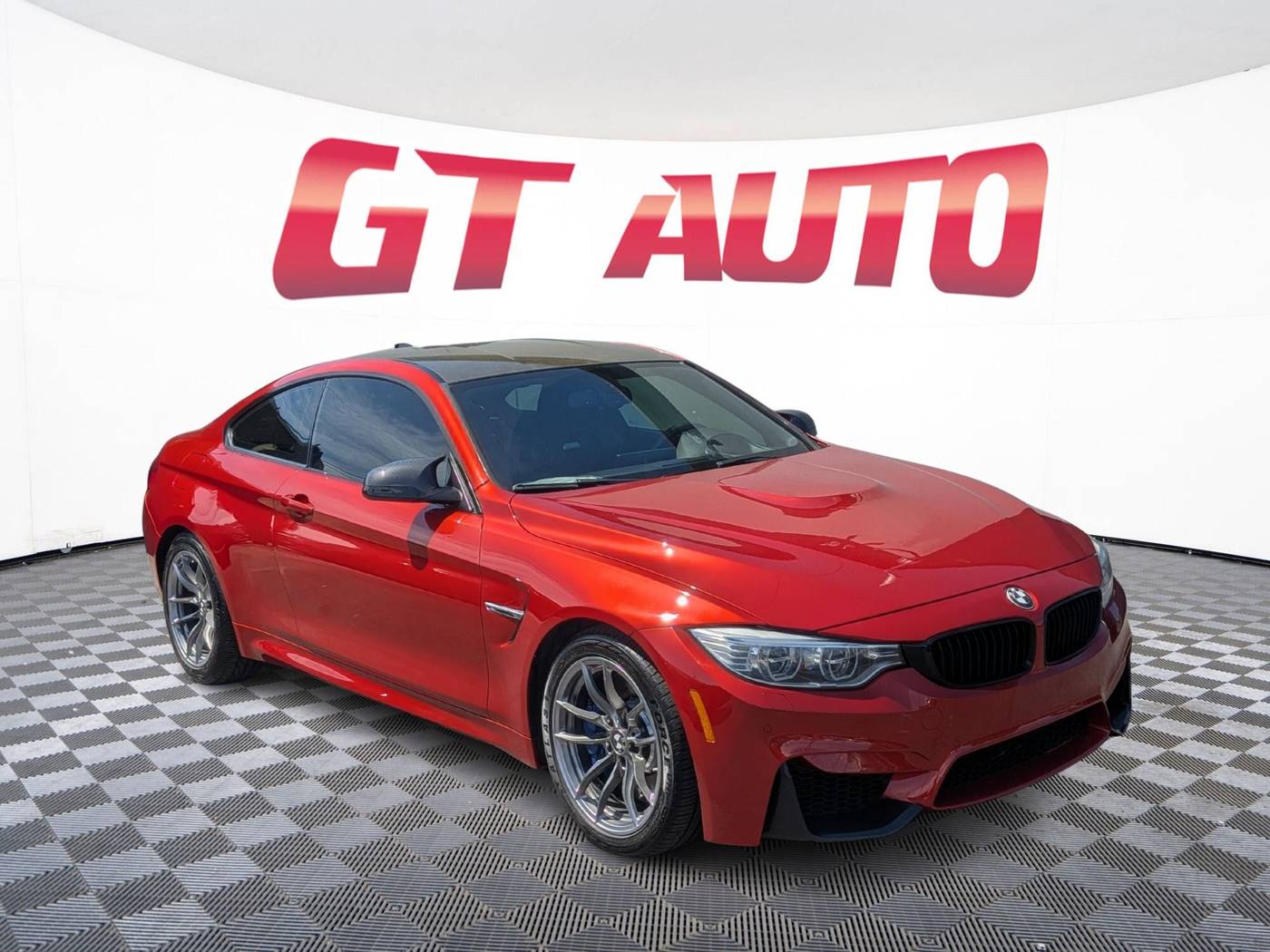 2015 BMW M4 Standard