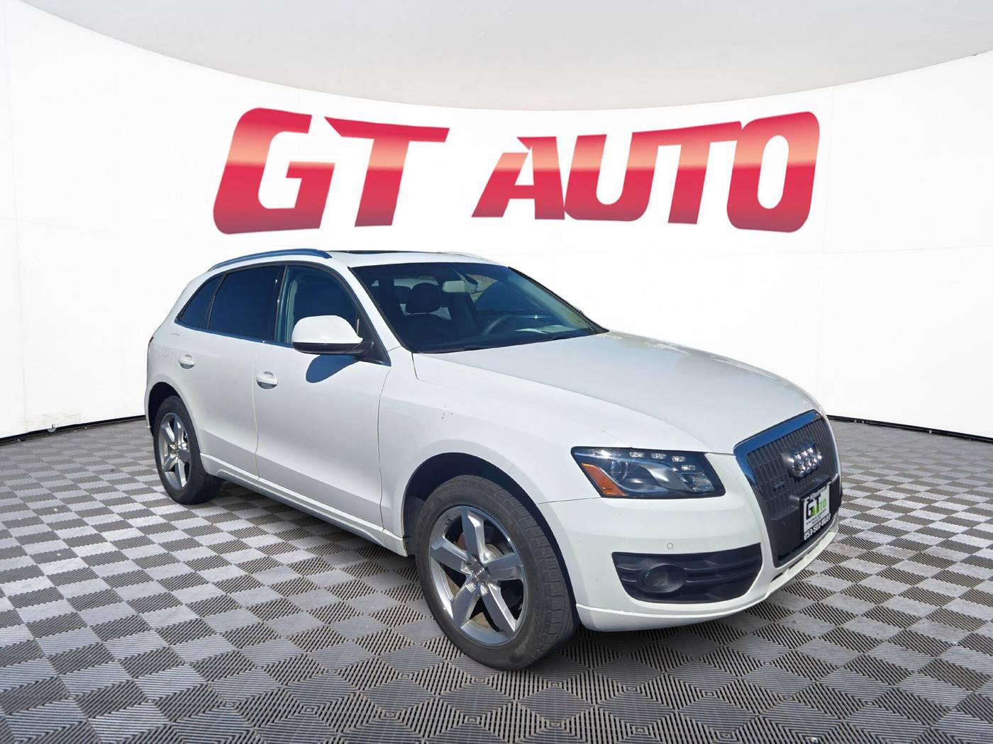 2012 Audi Q5 2.0T quattro Premium Plus