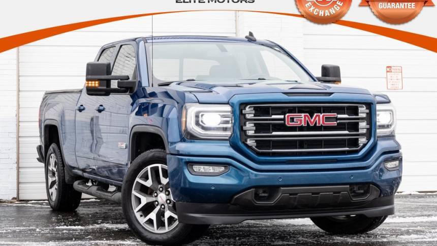 2018 GMC Sierra 1500 SLT — Pickup Truck — 59,579 mi — Waukegan, IL