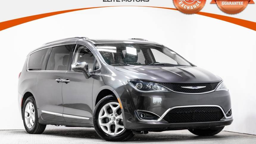 2020 Chrysler Pacifica Limited — Minivan — 89,955 mi — Waukegan, IL