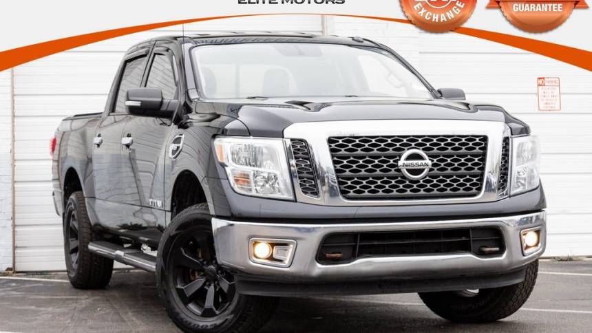 2017 Nissan Titan SV — Pickup Truck — 56,655 mi — Waukegan, IL