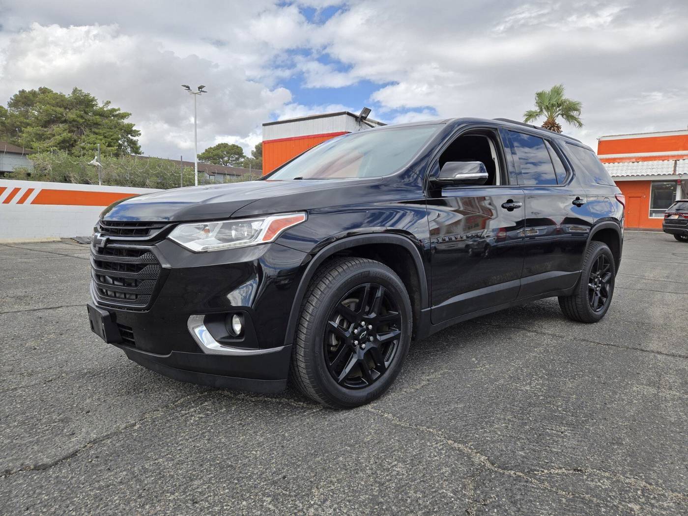 2019 Chevrolet Traverse LT Cloth — SUV — 88,376 mi — Las Vegas, NV