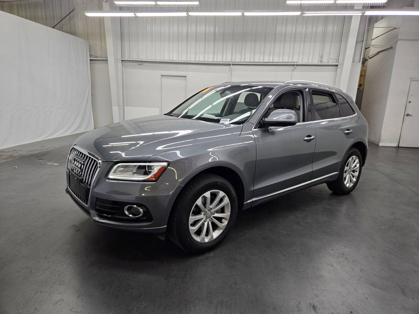 2016 Audi Q5 Premium — SUV — 93,506 mi — Las Vegas, NV