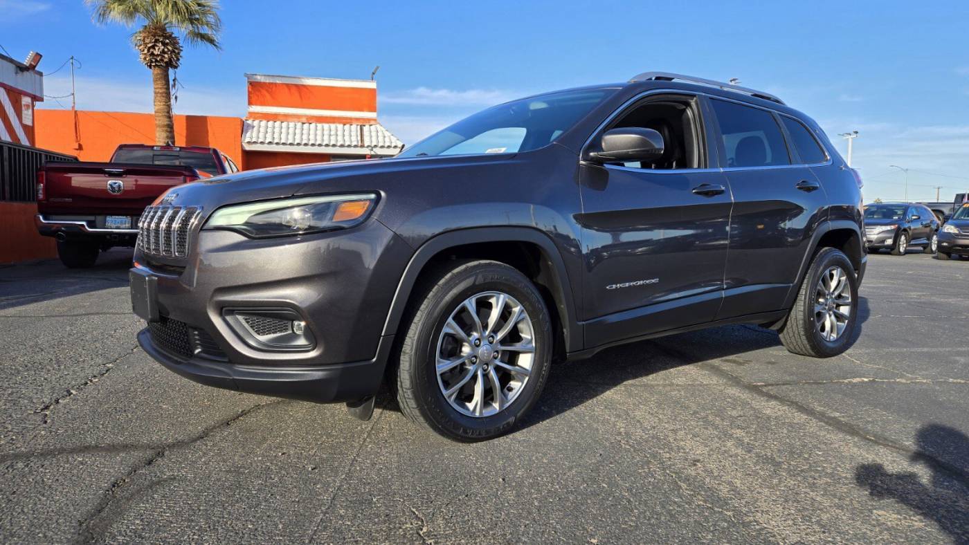 2019 Jeep Cherokee Latitude Plus — SUV — 29,587 mi — Las Vegas, NV