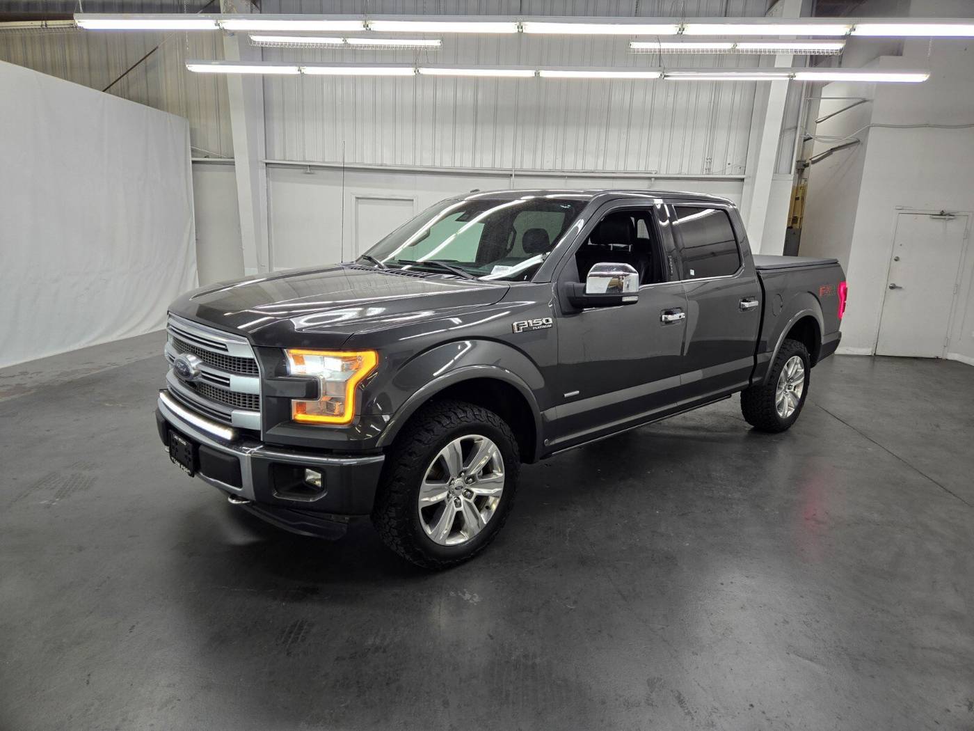 2016 Ford F-150 Platinum — Pickup Truck — 84,389 mi — Las Vegas, NV