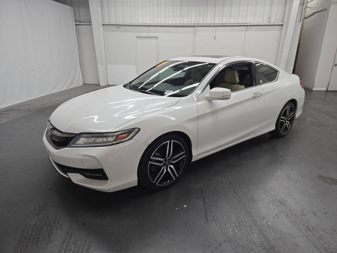 2017 Honda Accord Touring — Coupe — 79,334 mi — Las Vegas, NV
