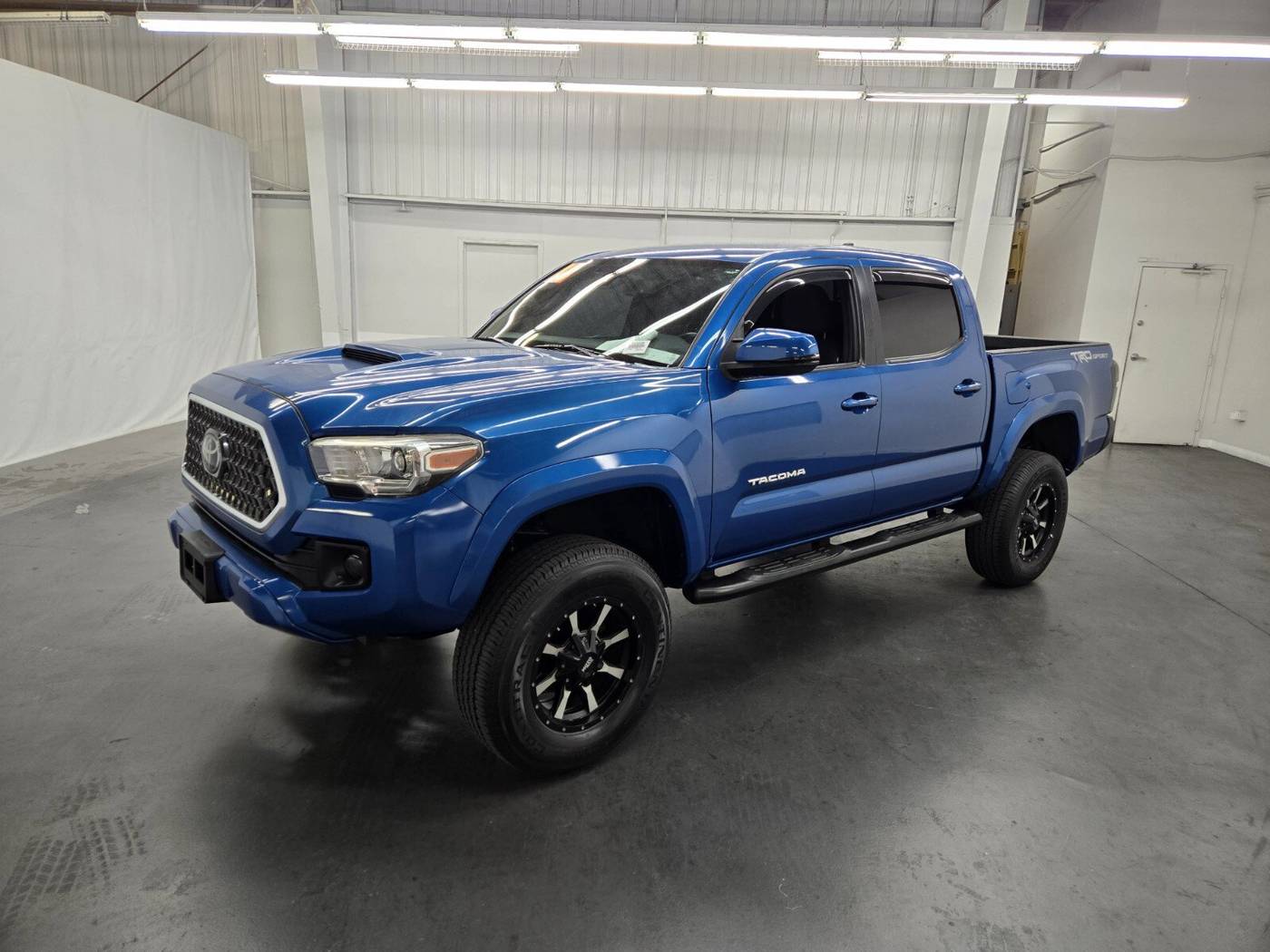 2018 Toyota Tacoma SR5 — Pickup Truck — 80,747 mi — Las Vegas, NV