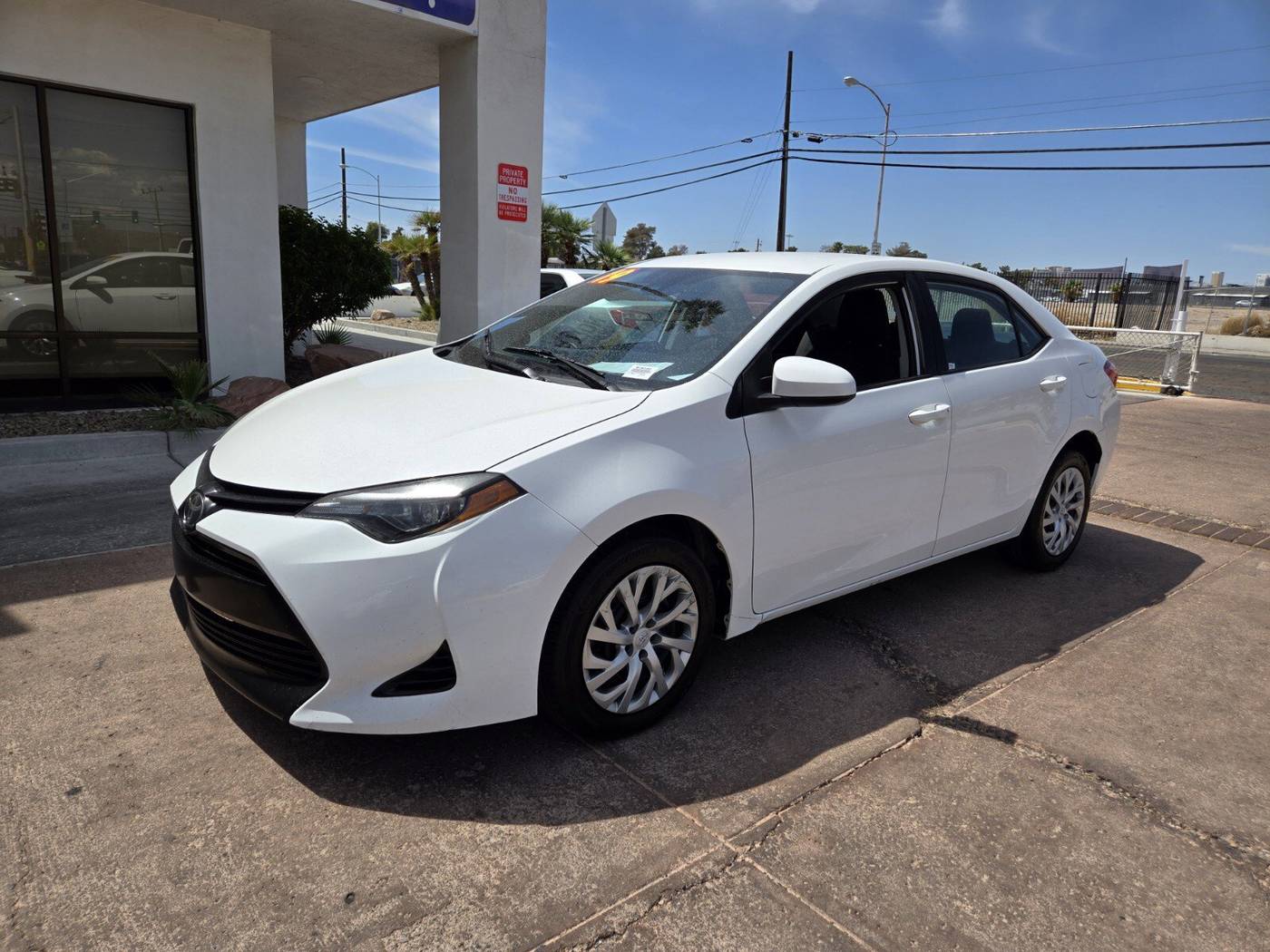 2019 Toyota Corolla LE — Sedan — 71,144 mi — Las Vegas, NV