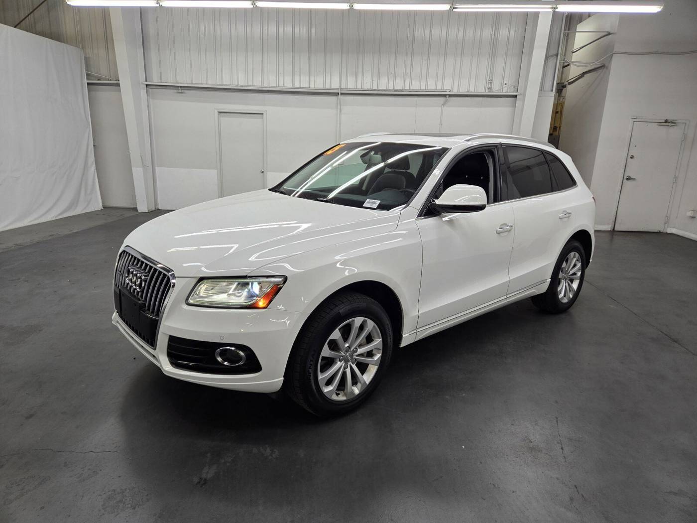 2015 Audi Q5 Premium Plus — SUV — 84,442 mi — Las Vegas, NV
