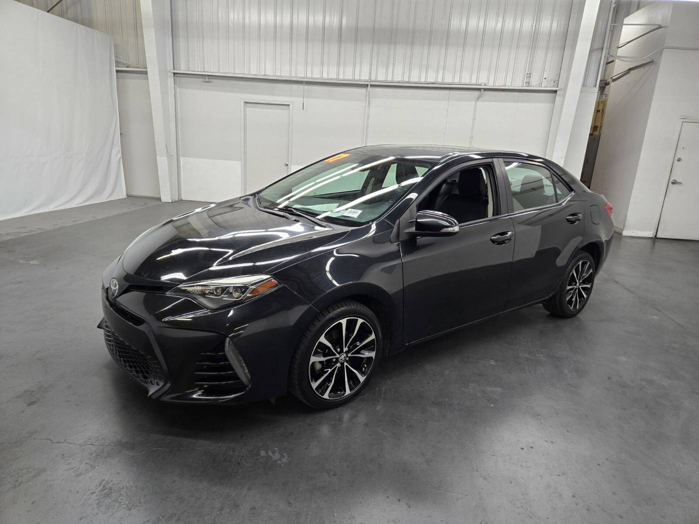 2017 Toyota Corolla SE — Sedan — 109,703 mi — Las Vegas, NV