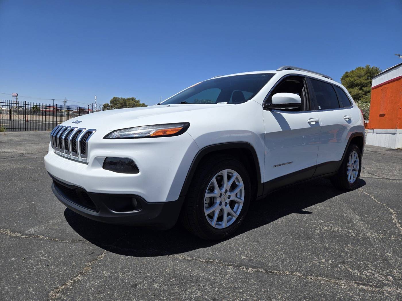 2017 Jeep Cherokee Latitude — SUV — 84,308 mi — Las Vegas, NV