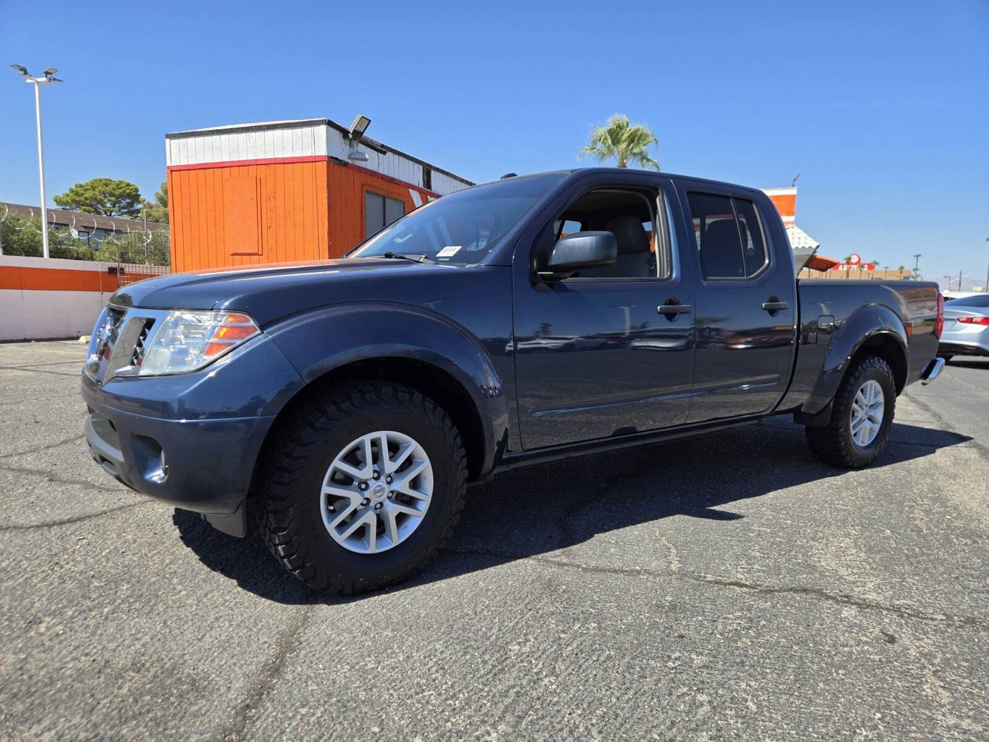 2017 Nissan Frontier SV V6 — Pickup Truck — 91,603 mi — Las Vegas, NV