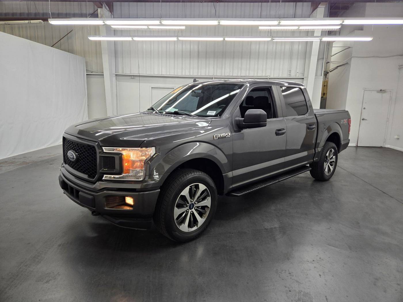 2020 Ford F-150 XL — Pickup Truck — 84,195 mi — Las Vegas, NV