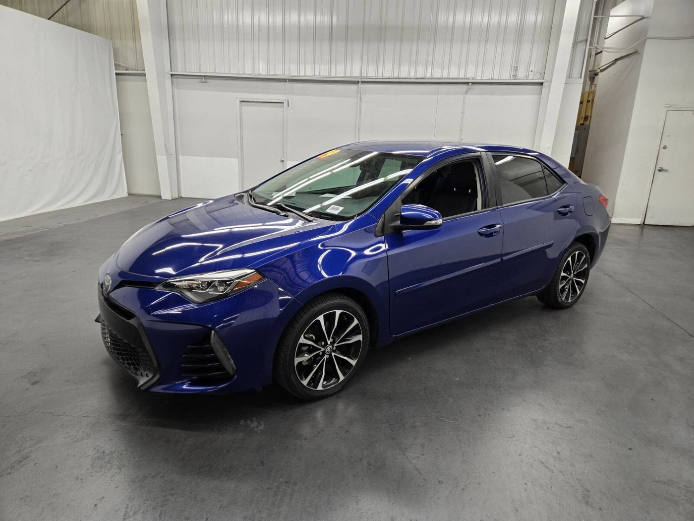 2019 Toyota Corolla SE — Sedan — 76,255 mi — Las Vegas, NV