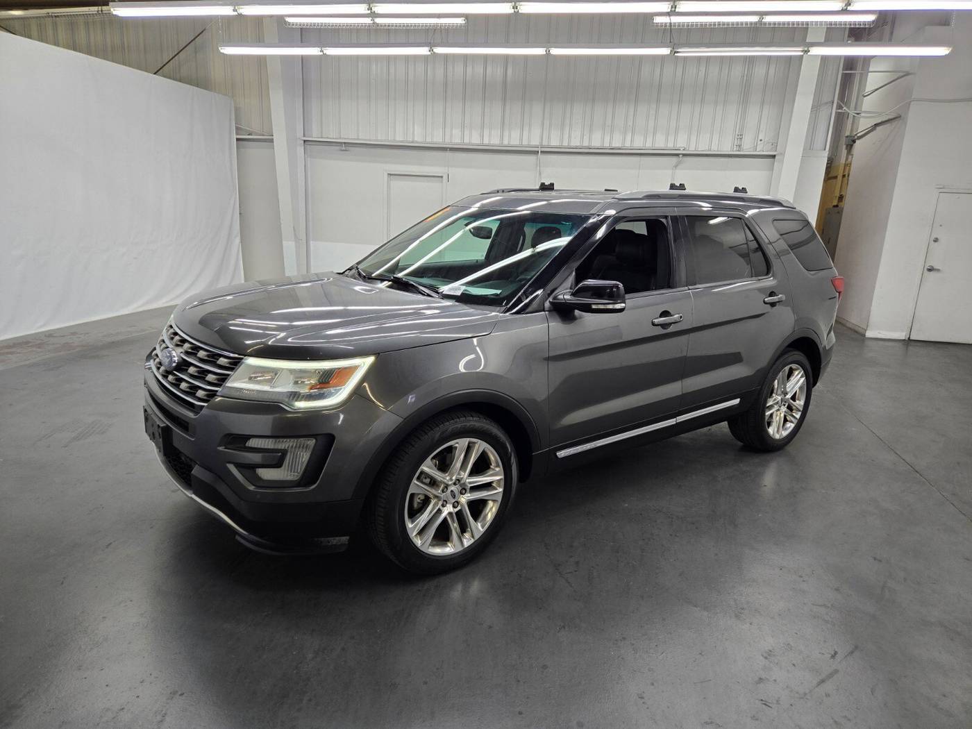 2016 Ford Explorer XLT — SUV — 109,266 mi — Las Vegas, NV
