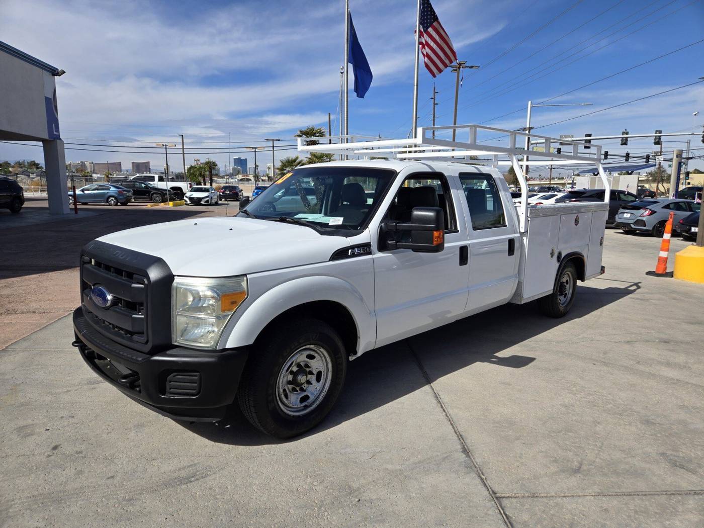 2013 Ford Super Duty F-350 XL — Pickup Truck — 86,306 mi — Las Vegas, NV