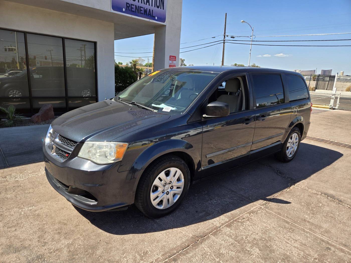 2014 Dodge Grand Caravan American Value Pack — Minivan — 99,092 mi — Las Vegas, NV