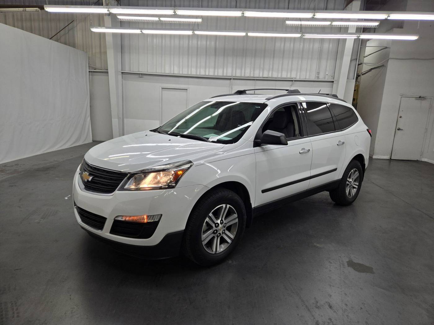 2017 Chevrolet Traverse LS — SUV — 86,876 mi — Las Vegas, NV