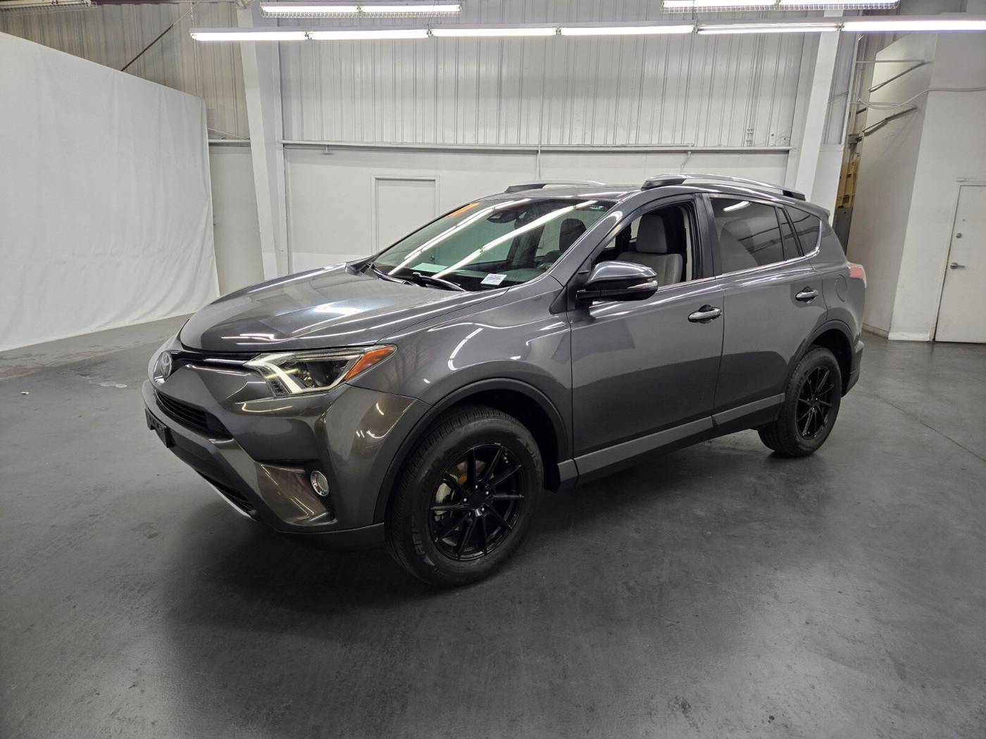 2017 Toyota RAV4 XLE — SUV — 68,345 mi — Las Vegas, NV