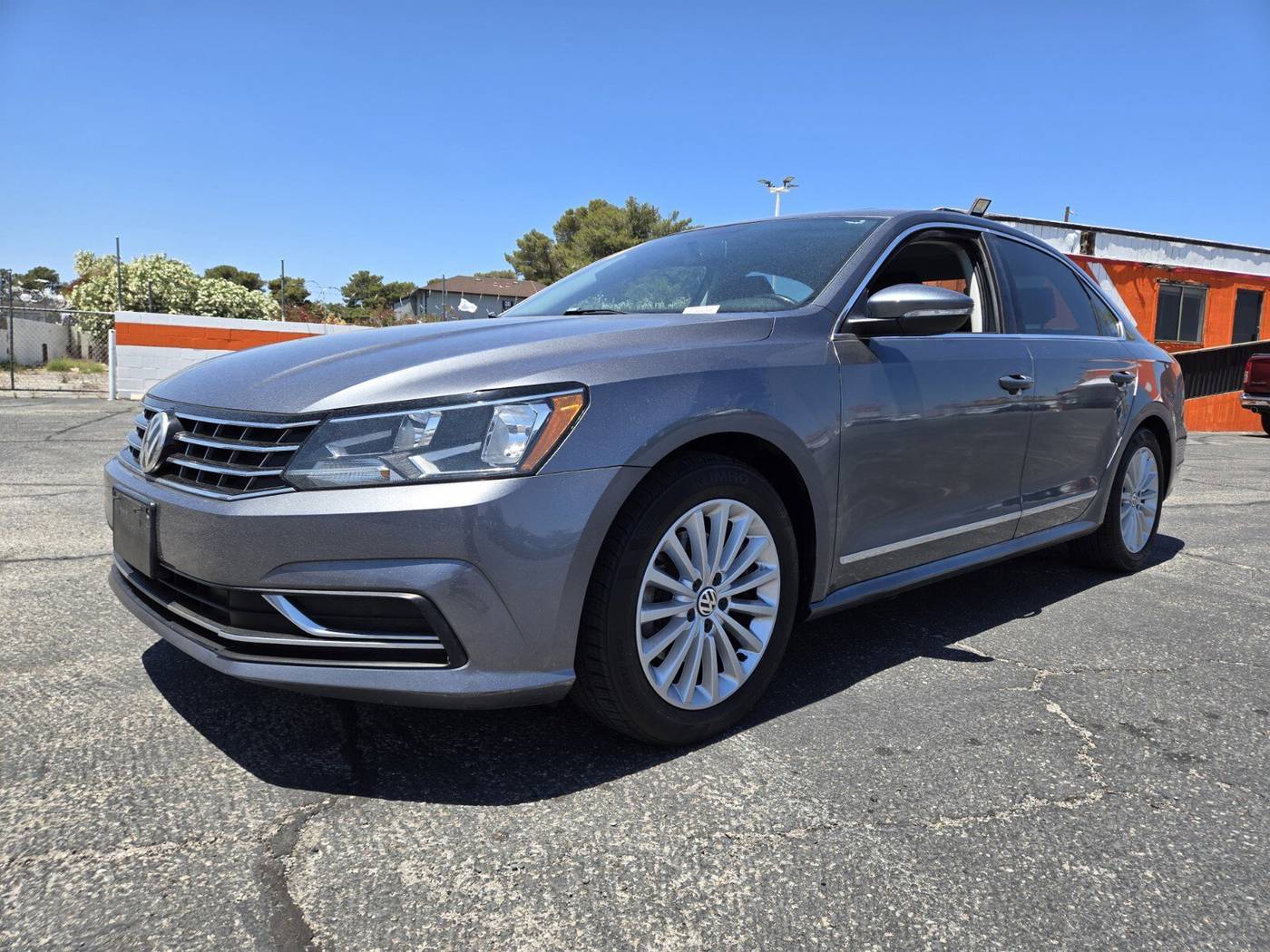 2016 Volkswagen Passat 1.8T SE — Sedan — 91,529 mi — Las Vegas, NV