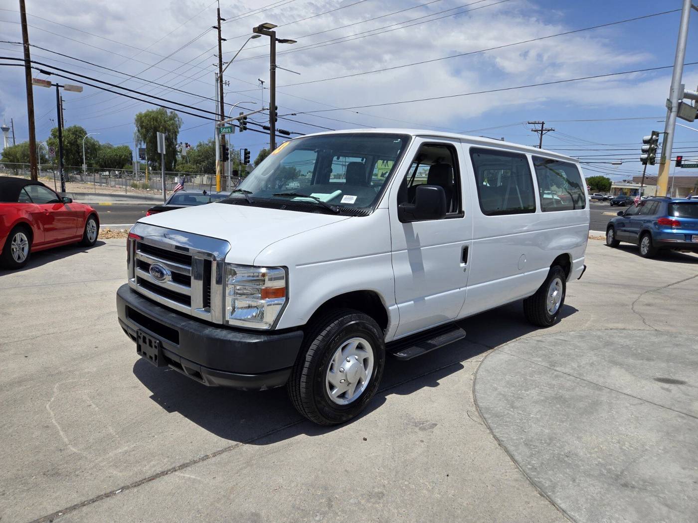 2013 Ford Econoline Wagon XL — Passenger Van — 49,078 mi — Las Vegas, NV